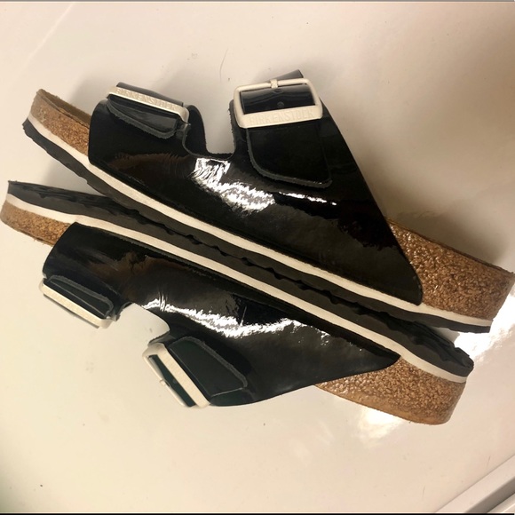 SOLD *RARE* Black & White patent Birkenstocks - Picture 4 of 5